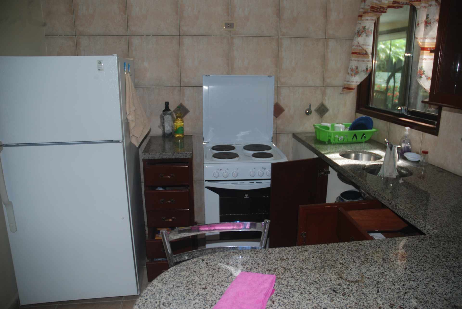 Casa en AlquilerBarrio Sirari 5 dormitorios 7 baños 2 parqueos Foto 7