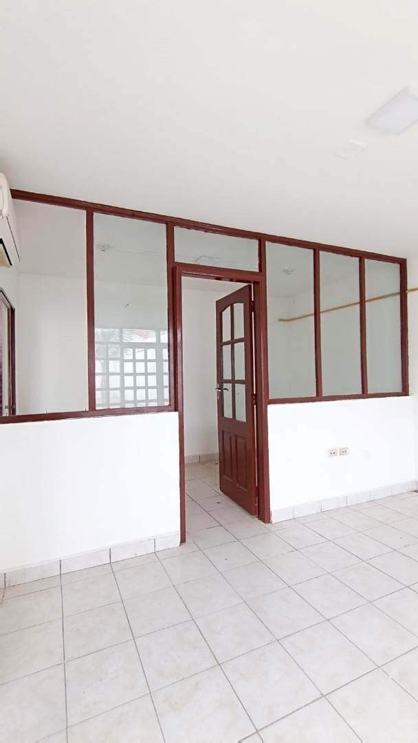 Casa Zona Norte
Av. Juan Pablo II
CASA INDEPENDIENTE  Foto 16