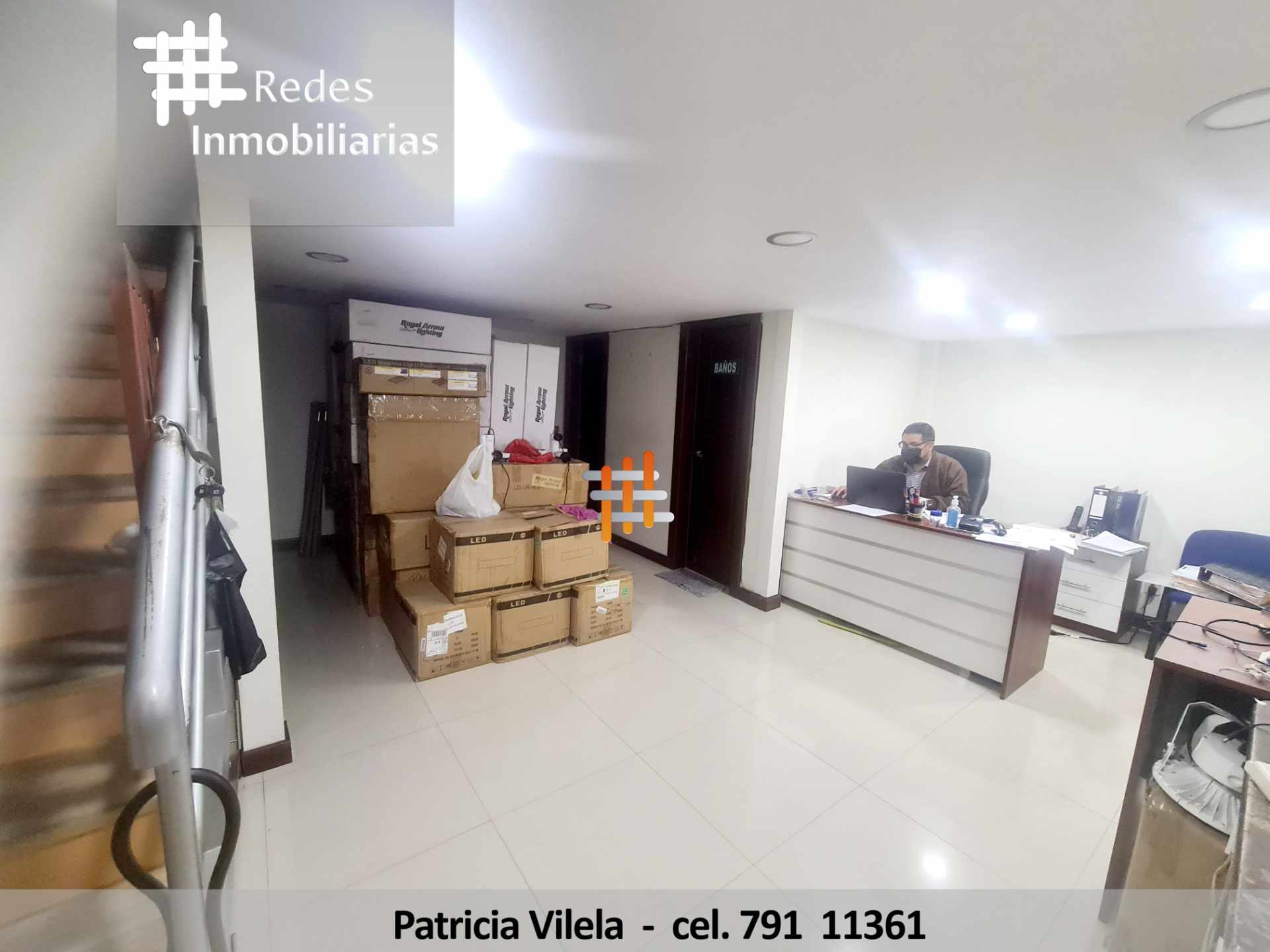 Local comercial LOCAL EN VENTA CON OFICINAS Y ALMACÉN  Foto 5