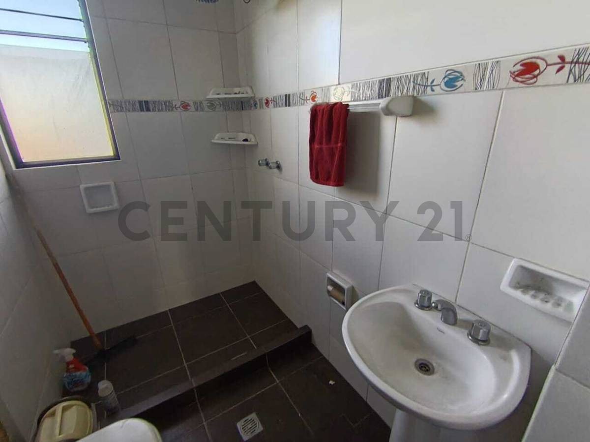 En Venta a Bs 1,450,000 Foto 5