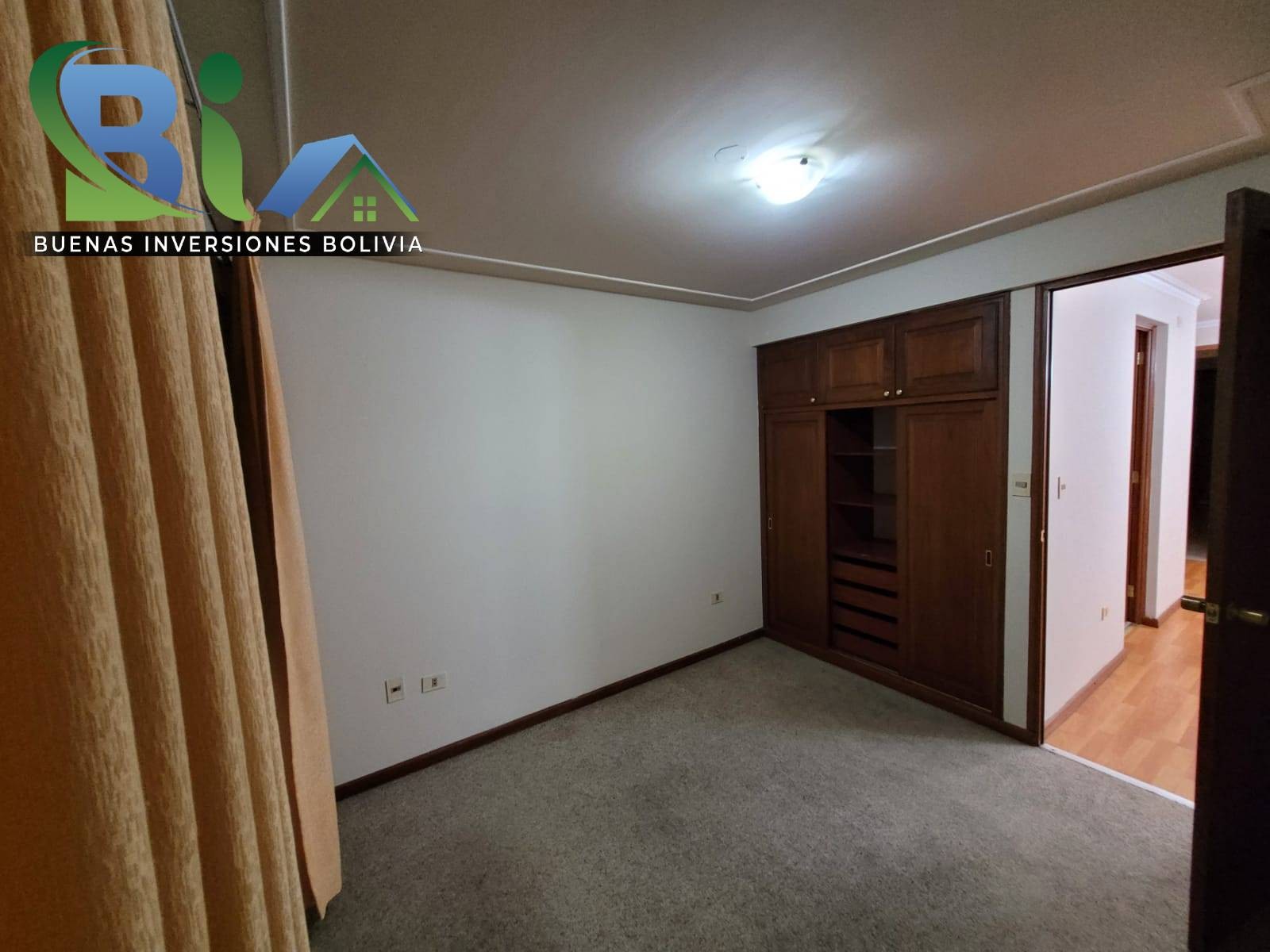 Departamento en AlquilerBS.1700.- GARZONEAR + EXPENSAS PROX. AV. SANTA CRUZ ZONA QUERU QUERU Foto 2