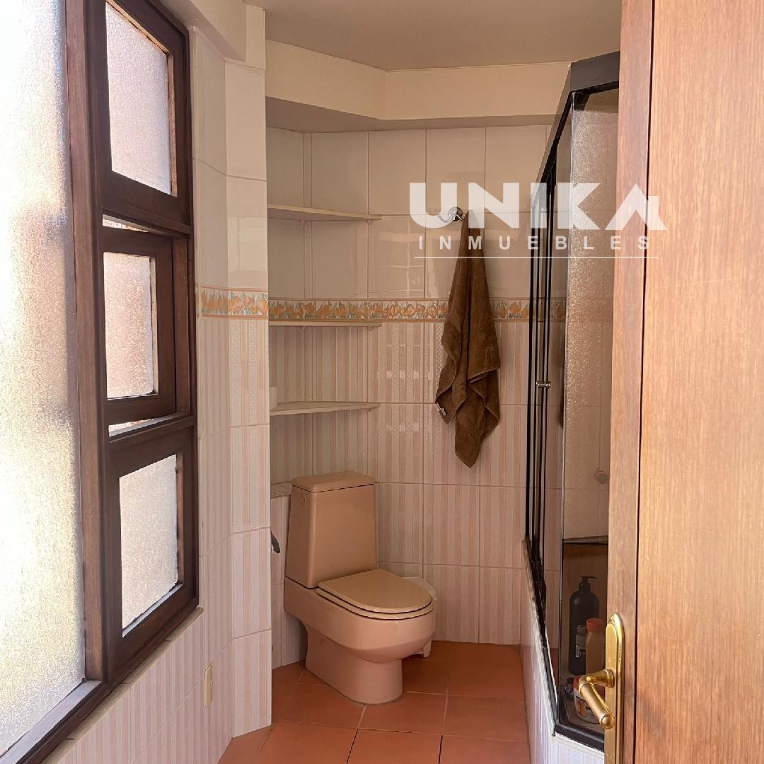 Casa en Alquiler☀️🏡 LINDA Y SOLEADA CASA EN ALQUILER EN ACHUMANI 4 dormitorios 5 baños 3 parqueos Foto 20