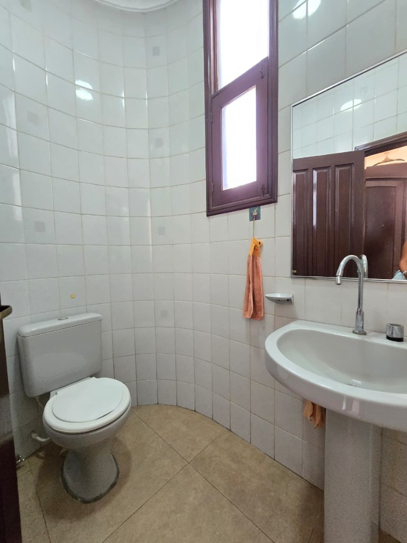 Casa en Venta⭐ CASA EN AVENIDA PRINCIPAL AV. RÍO GRANDE CON GRAN TERRENO, 5 SUITES Y GARAJE MÚLTIPLE Foto 7