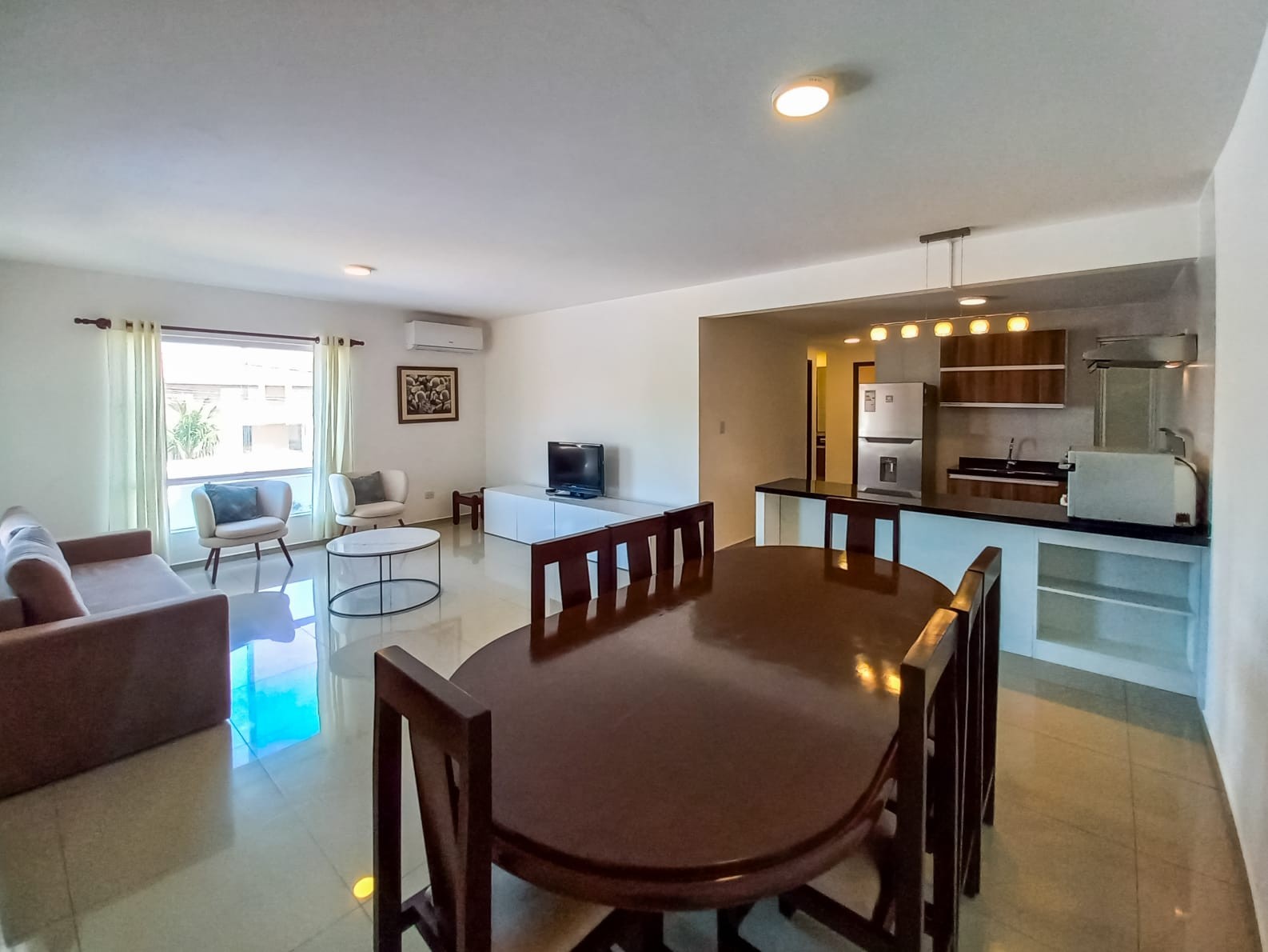 En Alquiler a $us 450 Foto 1