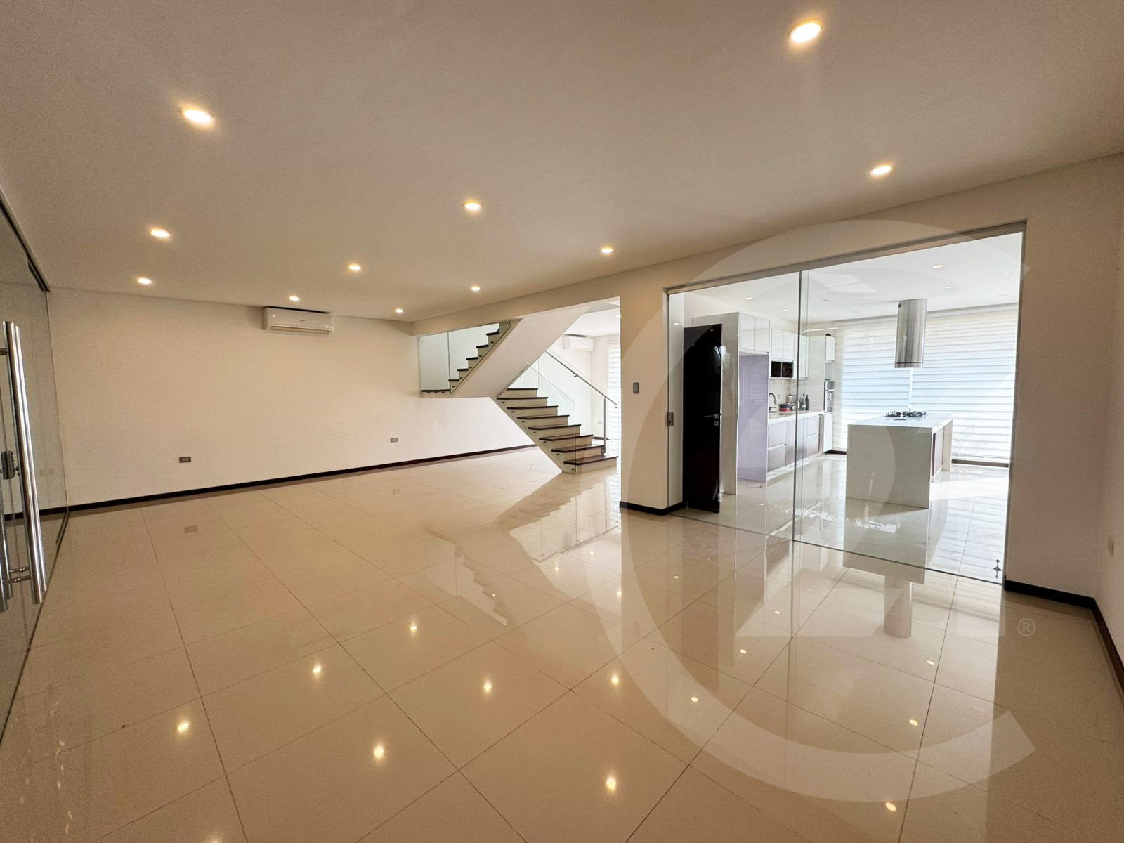 En Venta a Bs 3,100,000 Foto 4