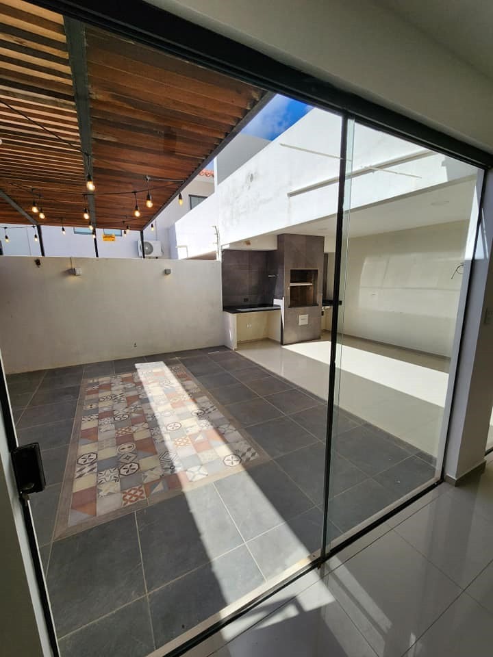 Casa en VentaEntre Pedro Velez y El Remanso Foto 3