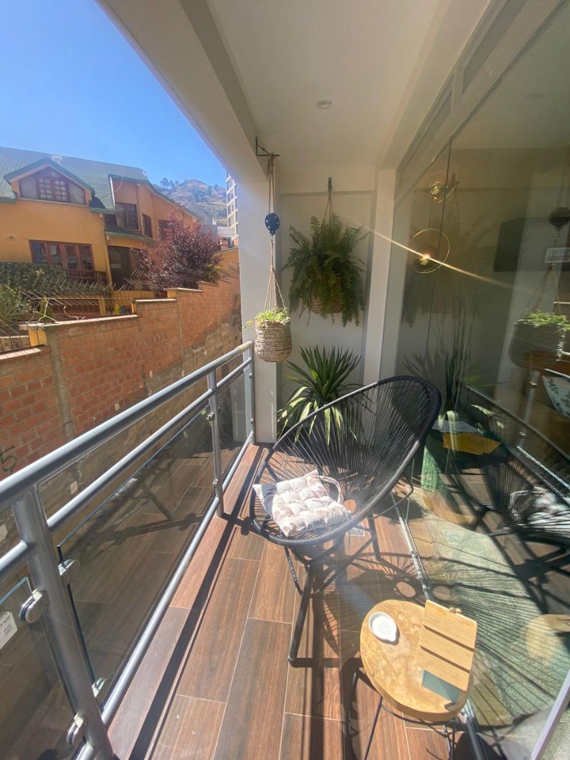 Departamento en AnticréticoANTICRETICO DEPARTAMENTO A ESTRENAR  ACHUMANI 3 dormitorios 3 baños 1 parqueos Foto 5