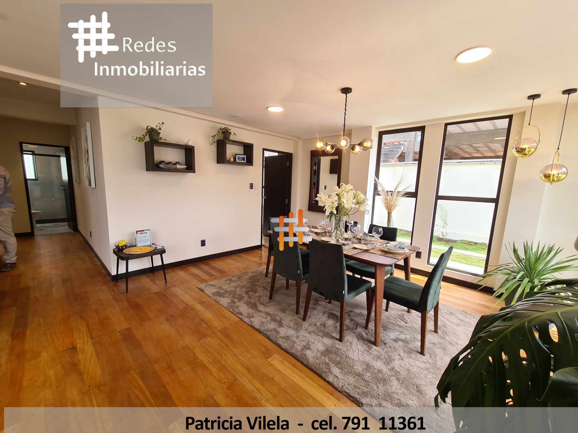 Casa en VentaURBANIZACION 7 COLORES CASA EN VENTA EN MALLASILLA  3 dormitorios 4 baños 2 parqueos Foto 3