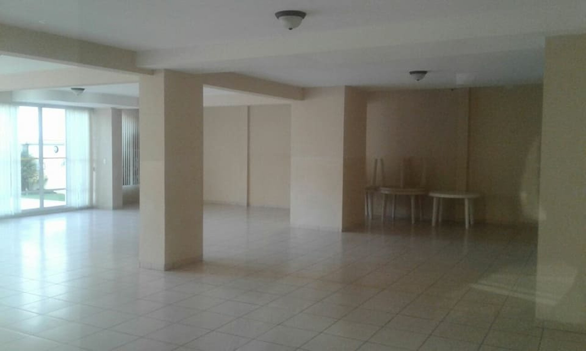 Departamento en Aranjuez en Cochabamba 3 dormitorios 2 baños  Foto 16