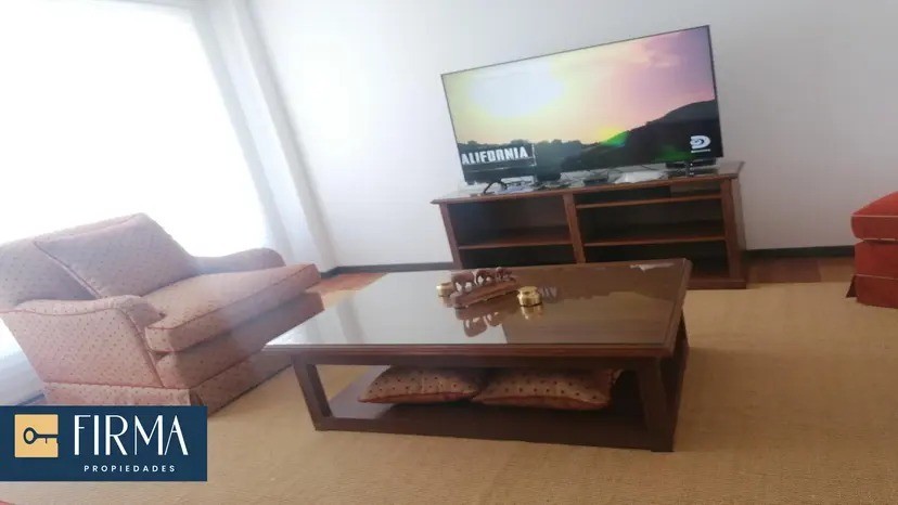 Casa en AlquilerCASA EN ALQUILER EN ACHUMANI AMOBLADA Y EQUIPADA 4 dormitorios 6 baños 3 parqueos Foto 9