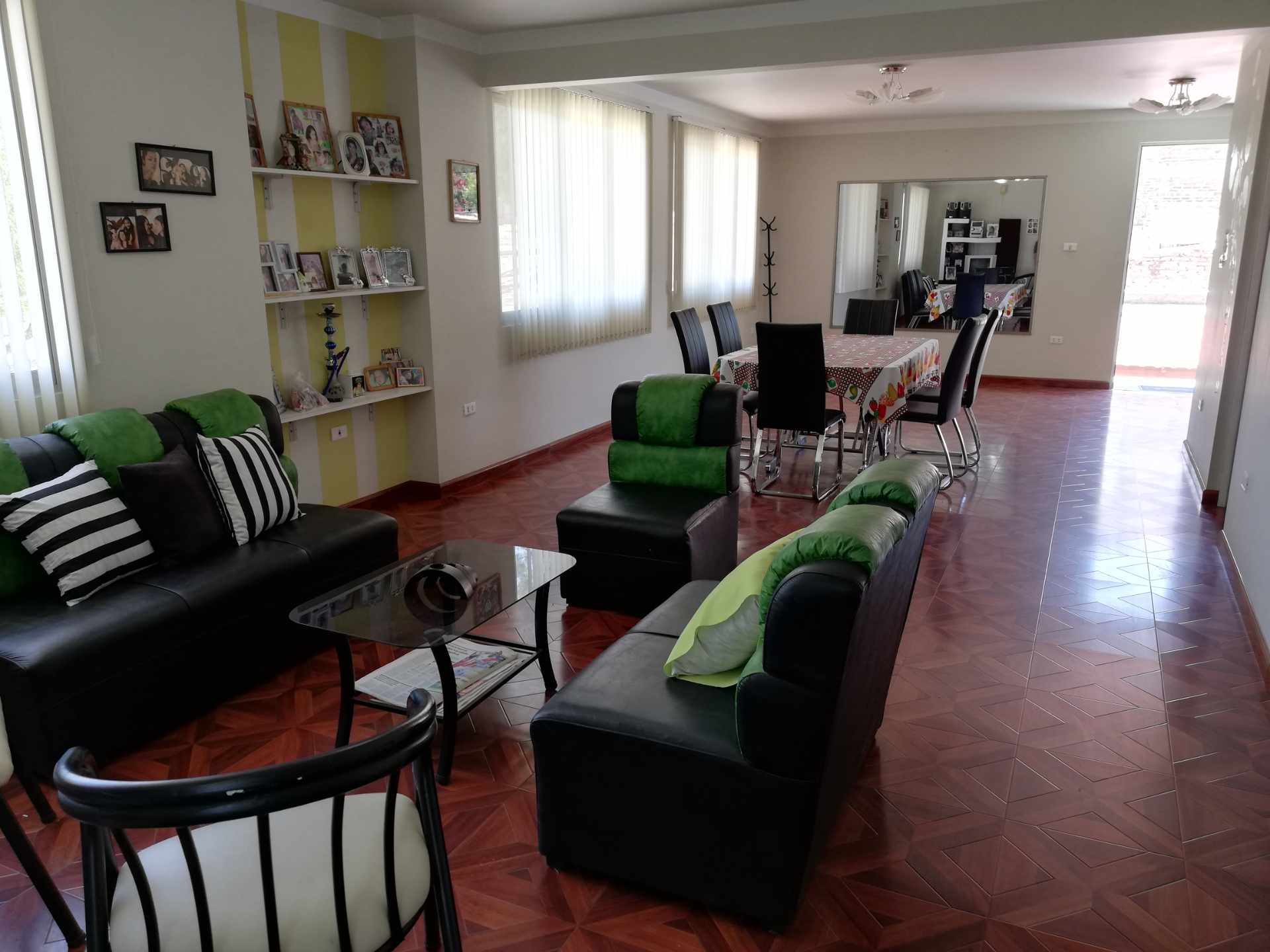 Casa en Aranjuez en Cochabamba 6 dormitorios 5 baños 4 parqueos Foto 13