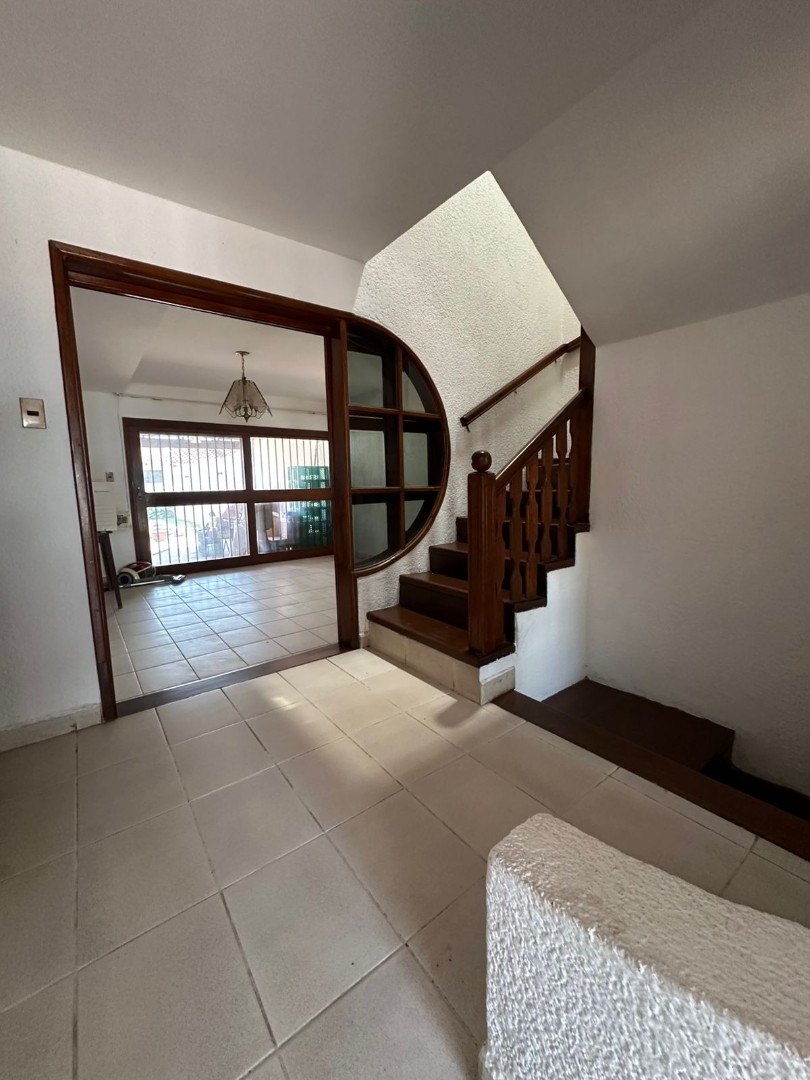 Casa SIRARI SOBRE EL 3er anillo 
CASA EN ALQUILER PARA OFICINA 
 Foto 9