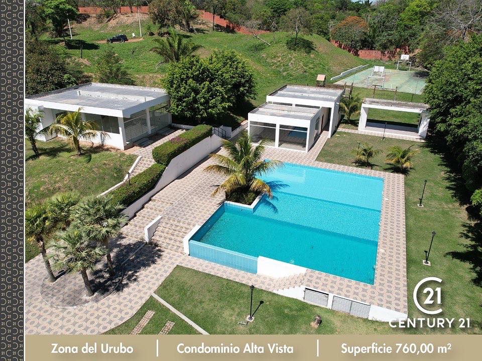 Casa en Urubó en Santa Cruz de la Sierra 5 dormitorios 4 baños 2 parqueos Foto 11