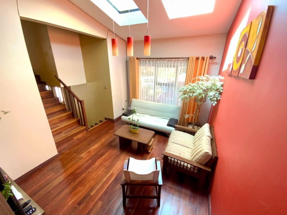 Casa en VentaLOMAS DE ACHUMANI 3 dormitorios 4 baños 2 parqueos Foto 18