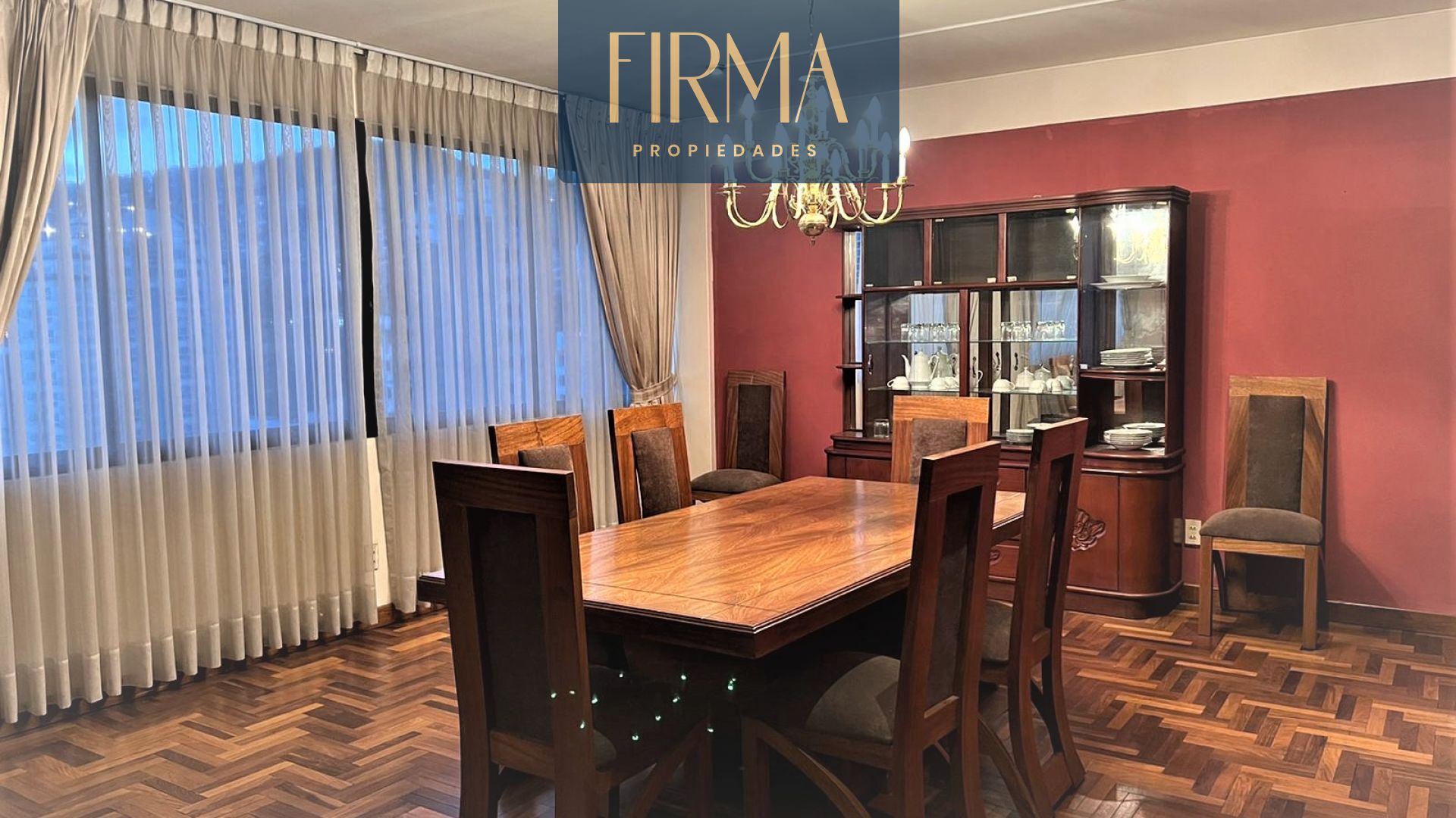 Departamento en Centro en La Paz 3 dormitorios 4 baños 1 parqueos Foto 3