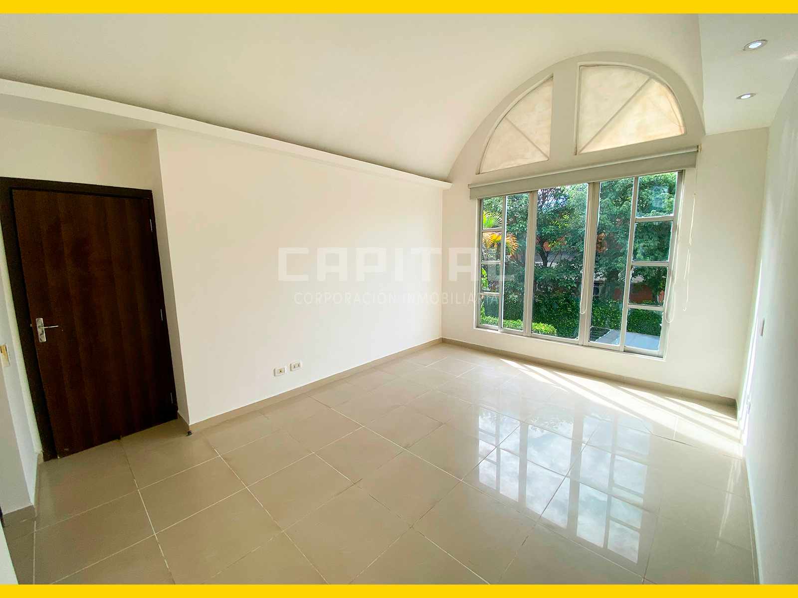 Casa BONITA CASA EN ALQUILER EN CONDOMINIO ZONA DOBLE VIA LA GUARDIA Foto 10