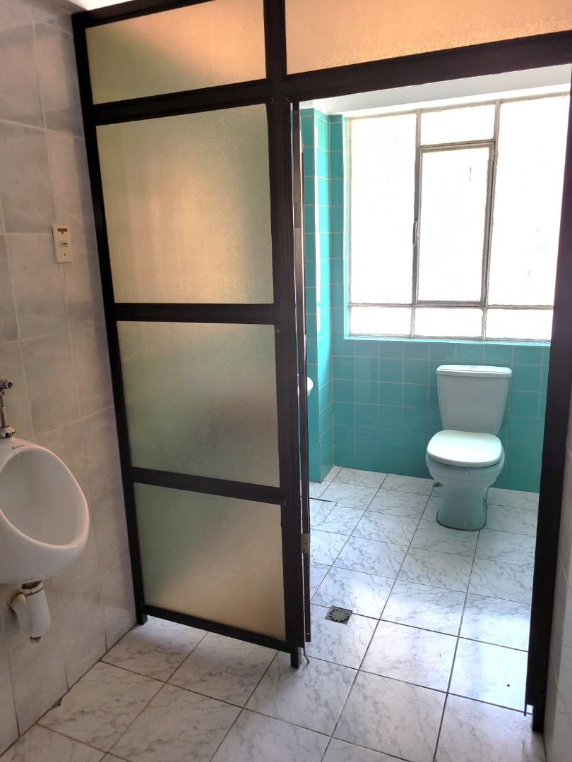 Casa en AlquilerSOPOCACHI -  CASA EN ALQUILER O VENTA -  PARA OFICINAS - 3 PLANTAS  21 dormitorios 5 baños 5 parqueos Foto 17