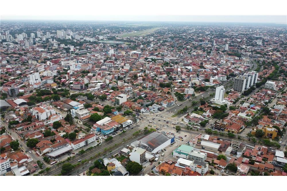 Edificio Avenida 26 de febrero - Segundo anillo a una cuadra Av. Piraí Foto 29