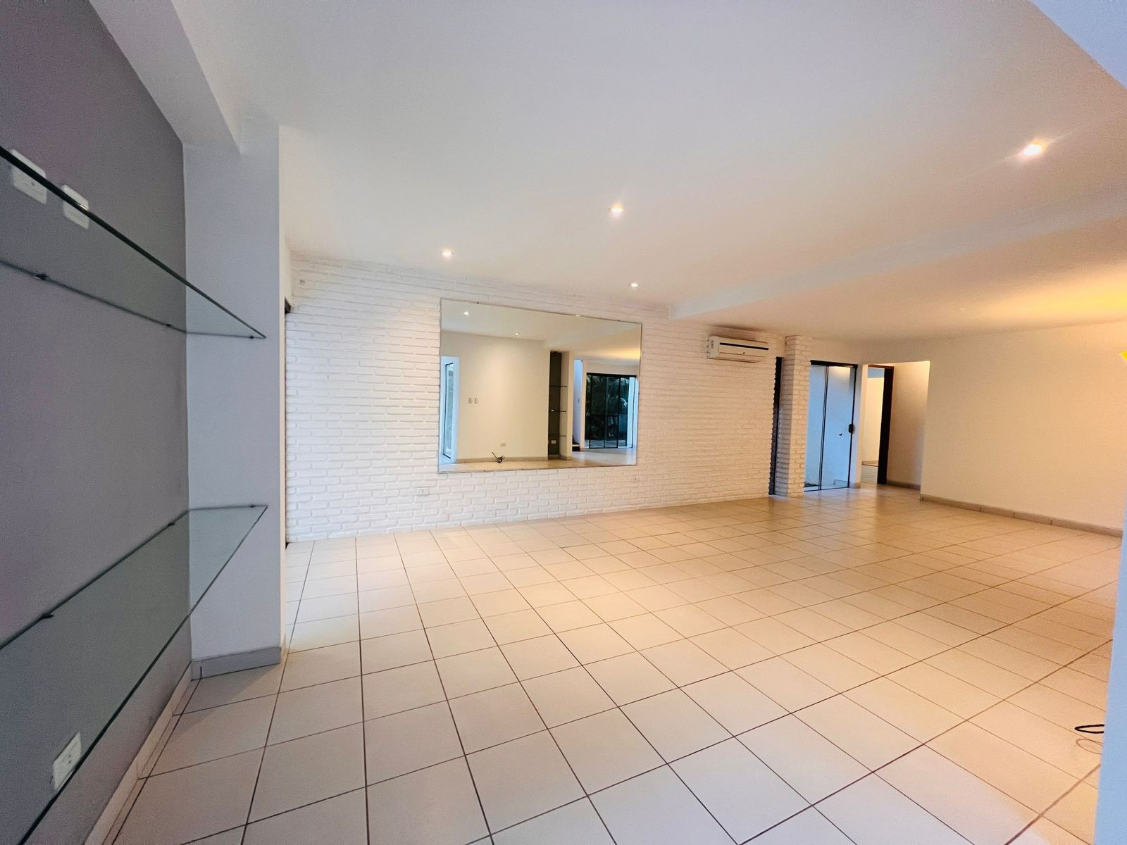 Casa CONDOMINIO MURANO RADIAL 17 1/2 4TO ANILO  Foto 25