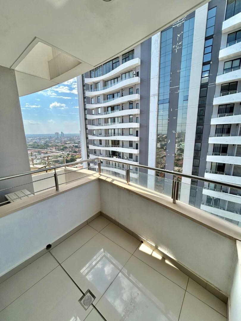 En Alquiler a Bs 3,900 Foto 14