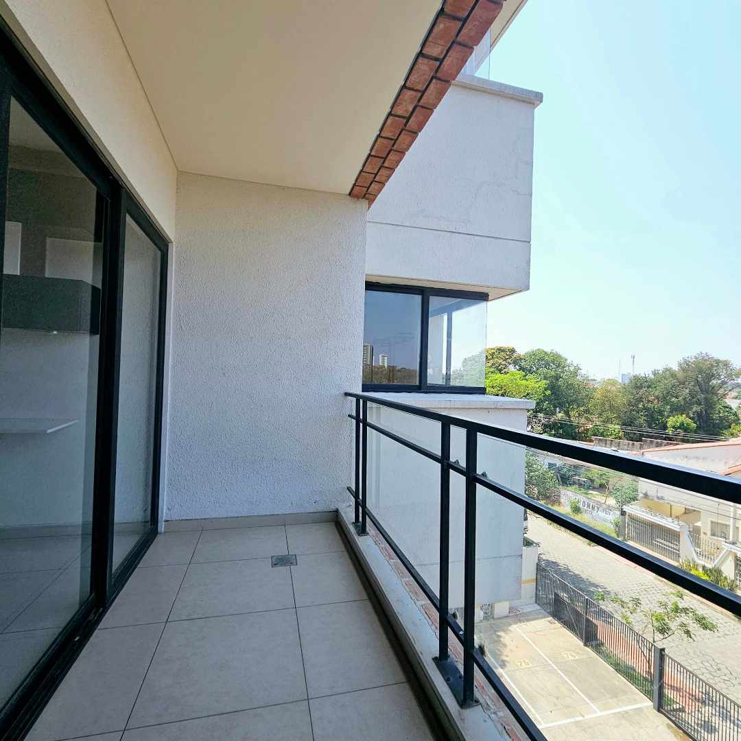 Departamento en AlquilerAV. 1er ANILLO, FRENTE AL PARQUE URBANO Foto 11