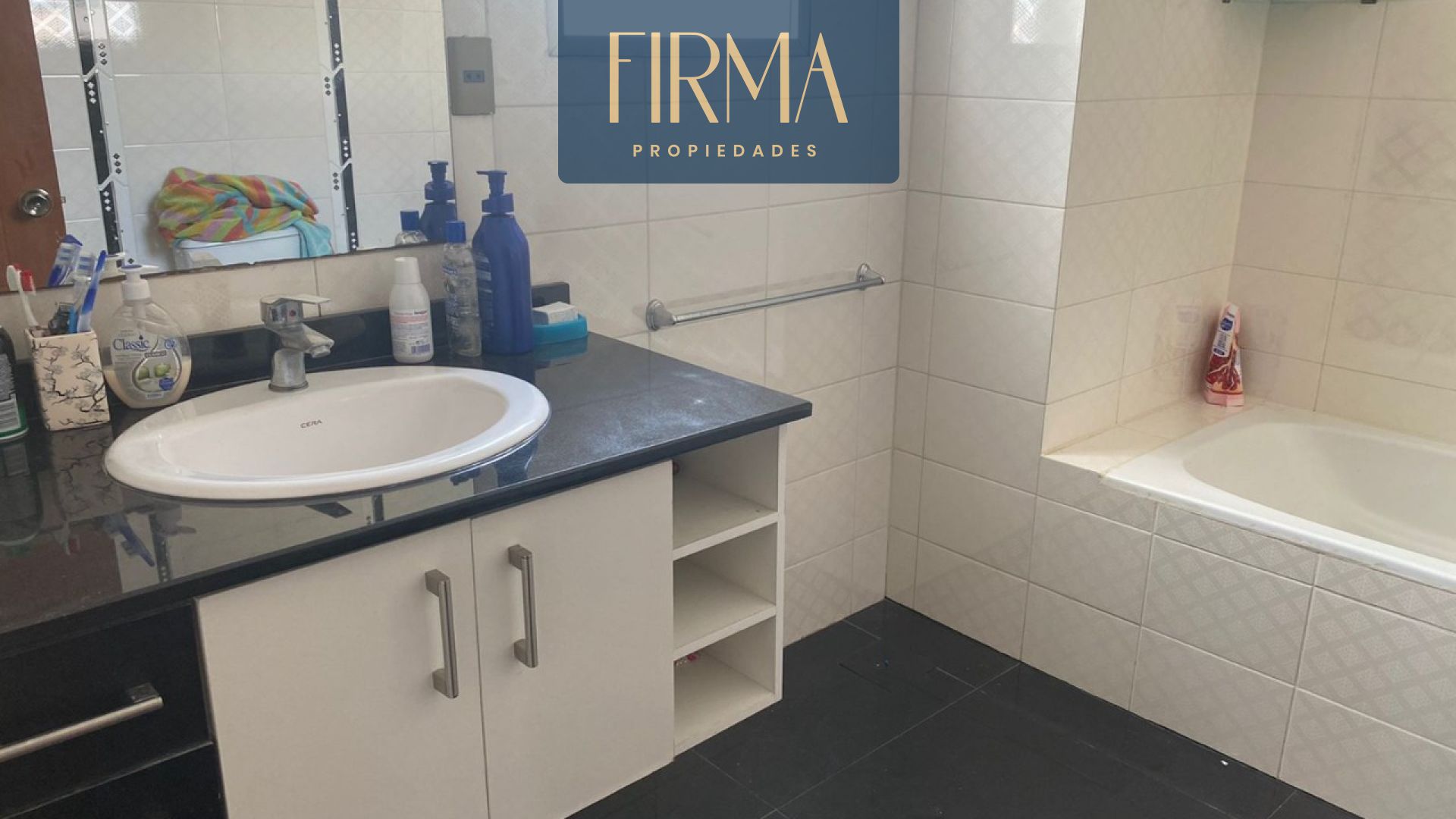 Casa en VentaCOMPRA ESTA CASA EN ALTO IRPAVI 4 dormitorios 6 baños 2 parqueos Foto 16