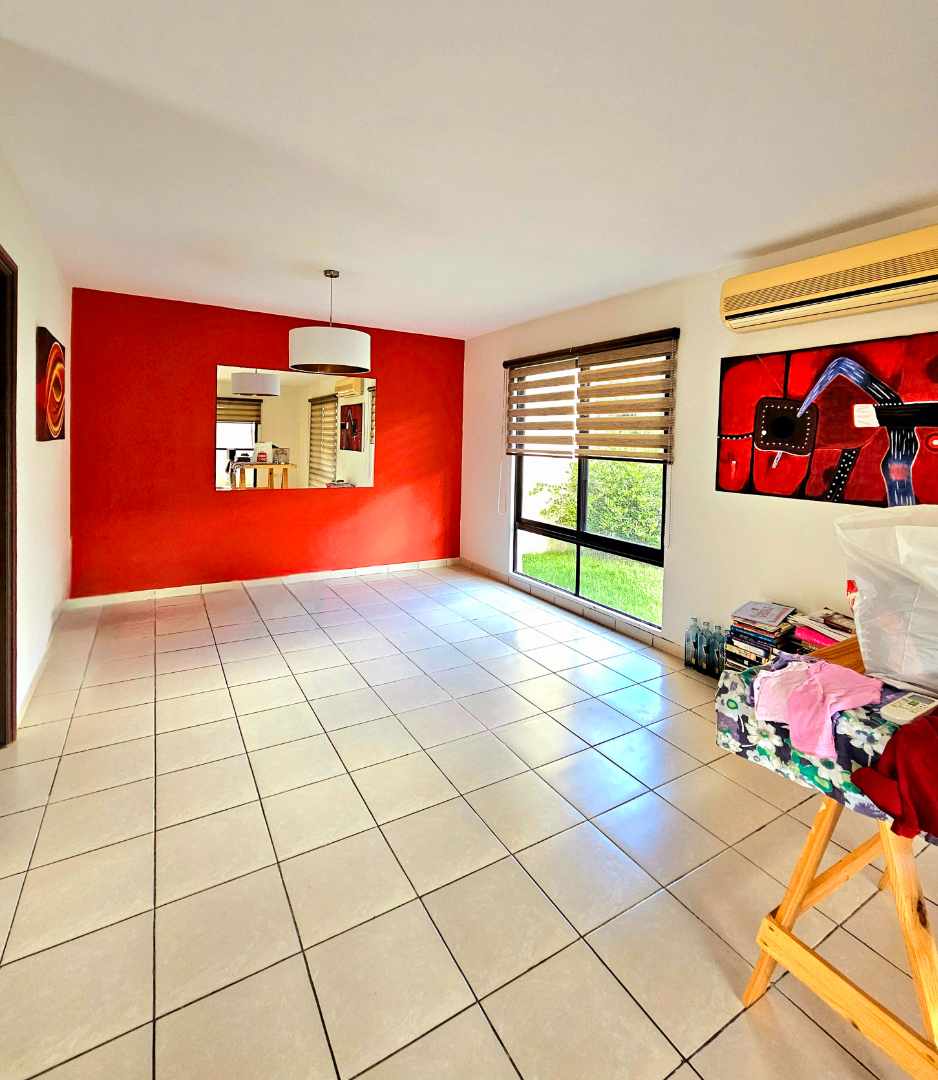 Casa Av. Banzer 7mo ANILLO- Cond. FIRENZE  Foto 15