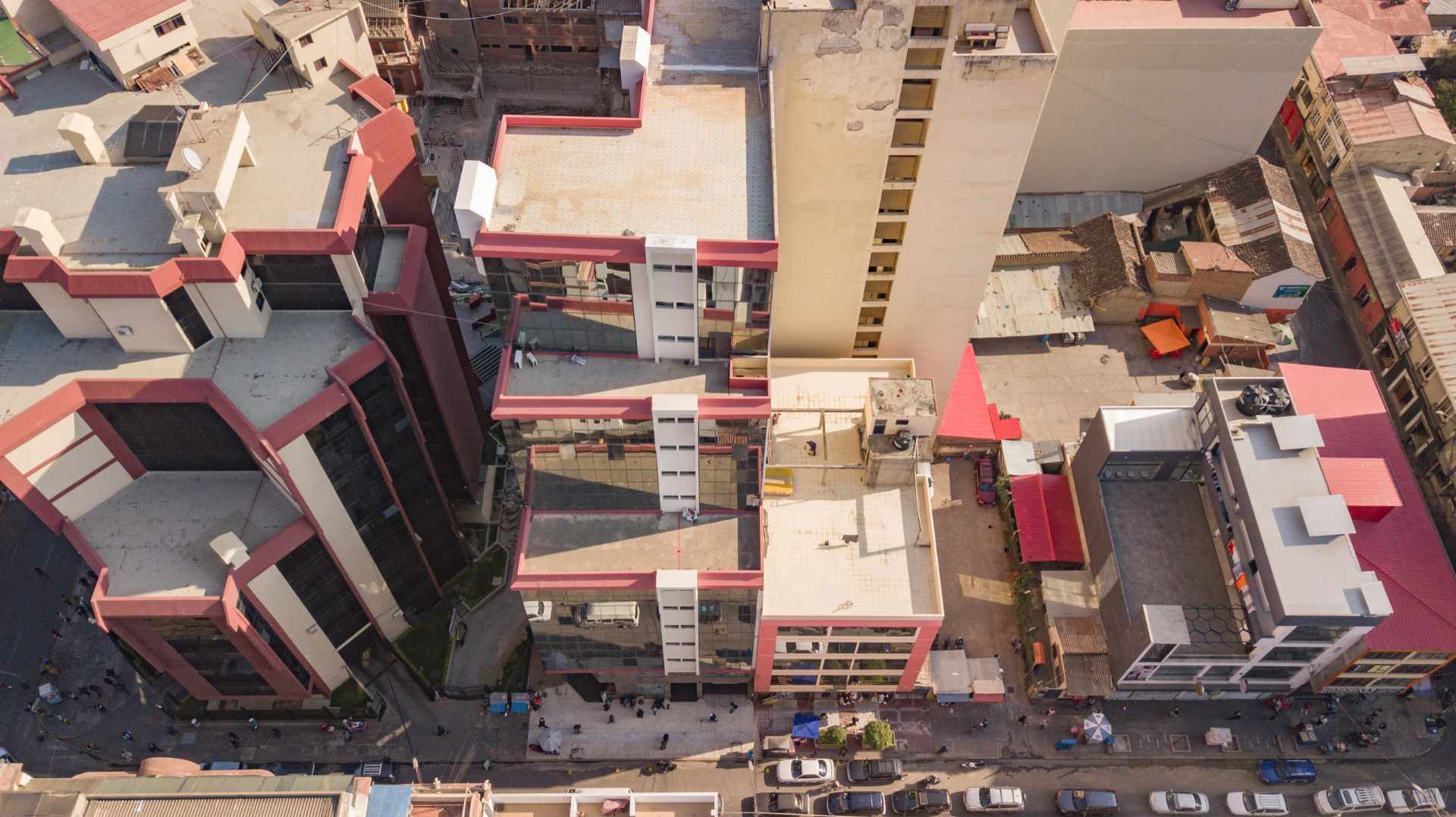 Oficina en VentaJordán esq. San Martin - Pinto Palace  Foto 4