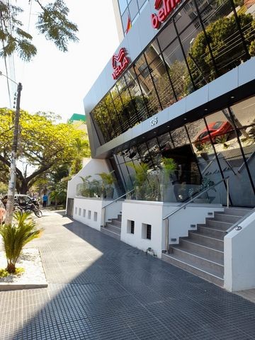 Oficina en VentaAV. VELARDE  4 dormitorios 2 baños  Foto 20