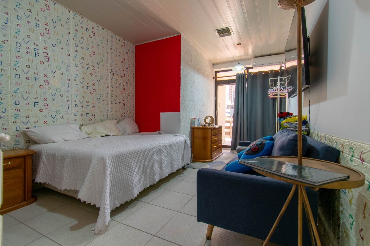 Oficina en AlquilerEquipetrol sobre 3er. anillo externo  5 dormitorios 5 baños 6 parqueos Foto 21