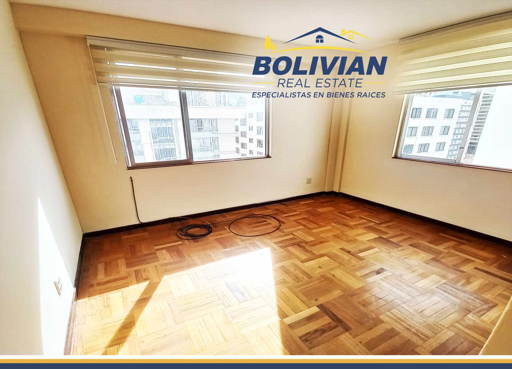 Departamento en Venta AV. ARCE SOPOCACHI,  DEPARTAMENTO REMODELADO EN VENTA  Foto 7