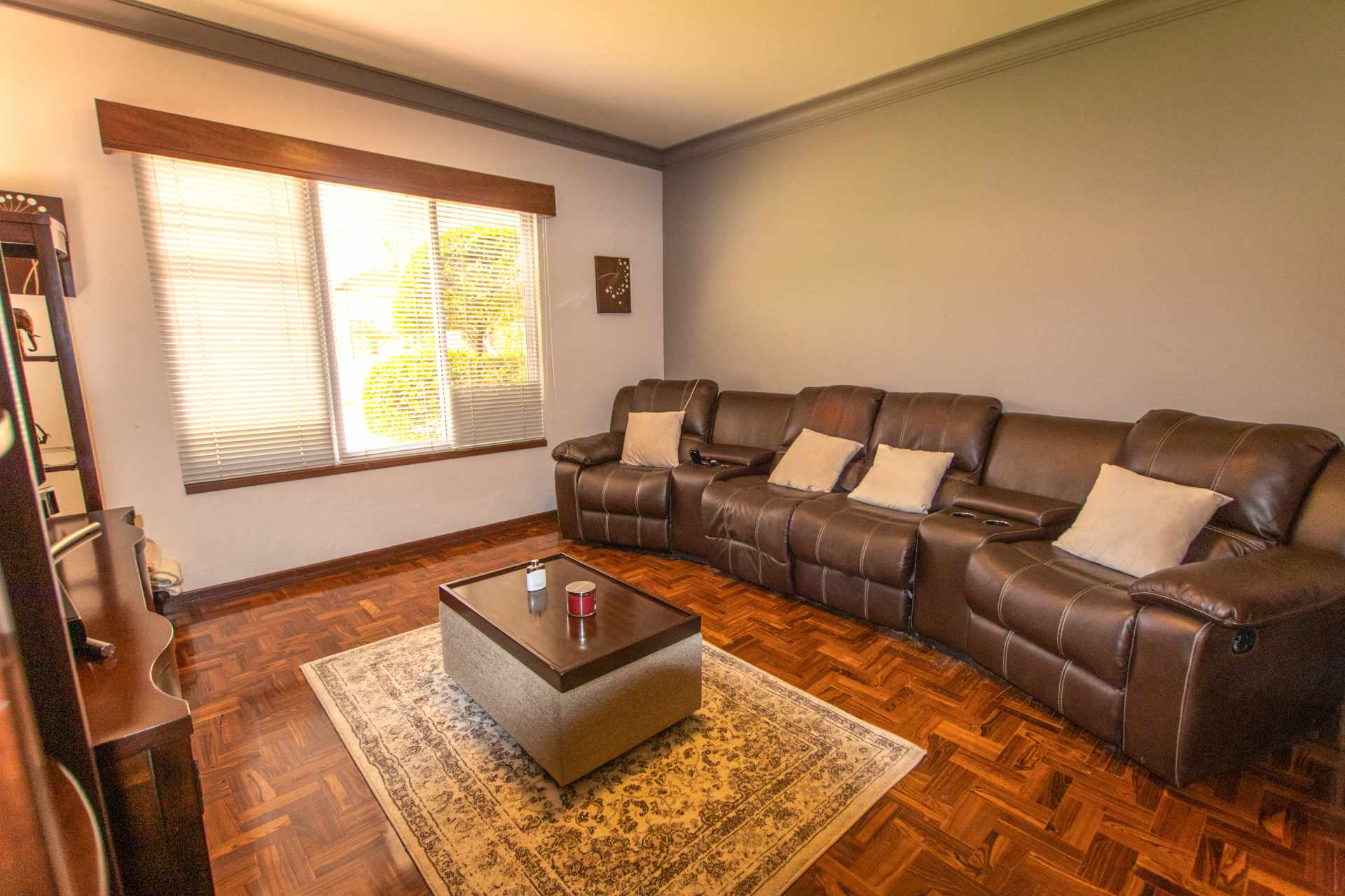 Casa en Aranjuez en Cochabamba 5 dormitorios 8 baños 6 parqueos Foto 8