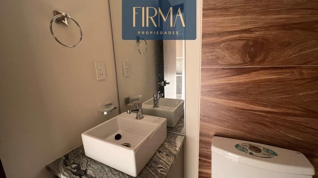 Departamento en Calacoto en La Paz 2 dormitorios 3 baños 1 parqueos Foto 1