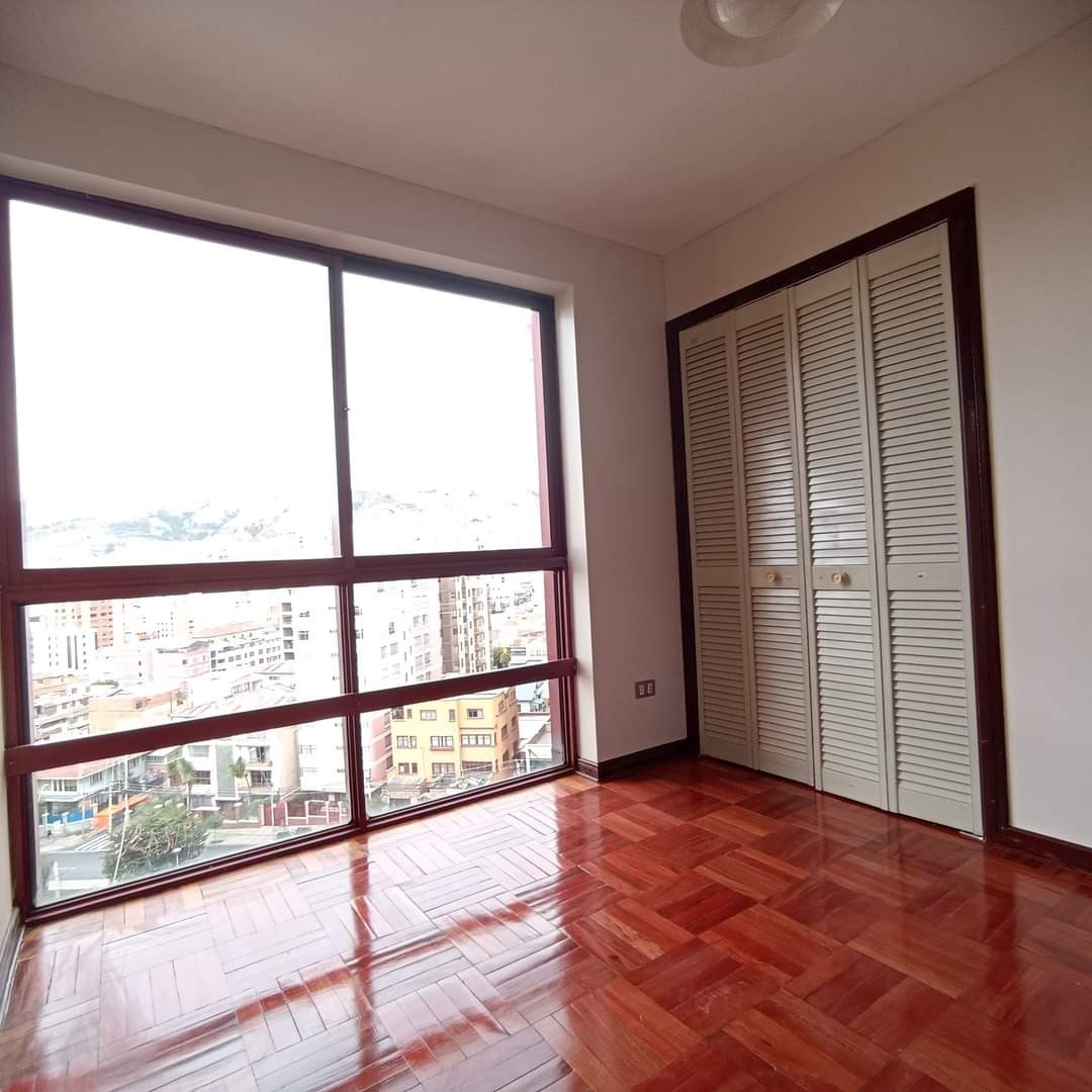 Departamento en VentaMiraflores - Calle Cuba  Foto 11