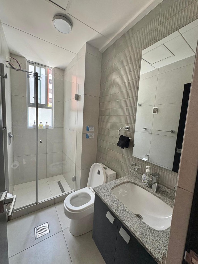 Departamento en VentaDepto Nuevo en Venta
2 Dormitorios en Suite, Obrajes 2 dormitorios 3 baños  Foto 7