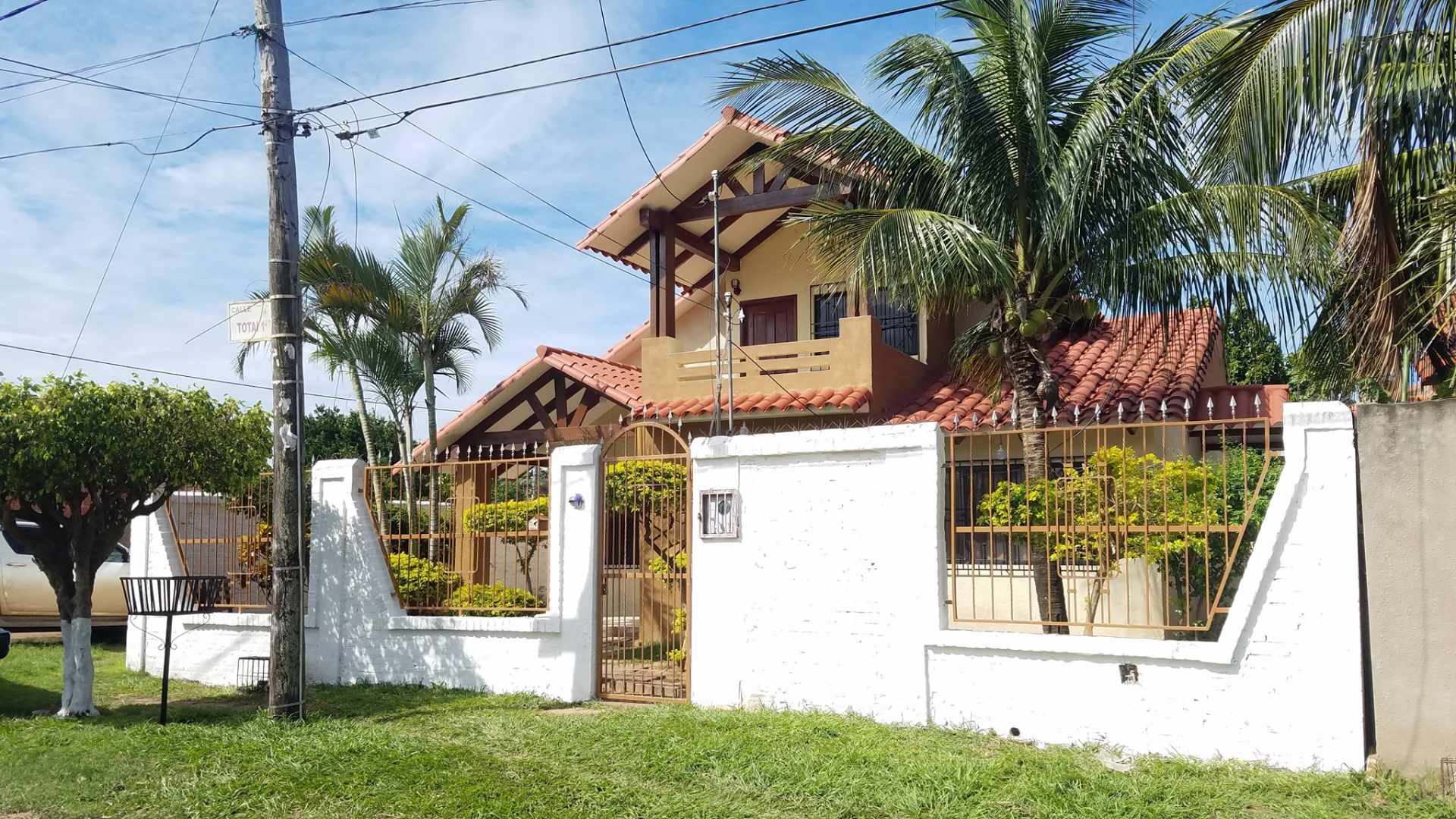Casa en Venta♦ $us. 99.000.-AMPLIA Y LINDA CASA EN VENTA – ZONA LOS CHACOS - 6TO ANILLO❗ ❗  Foto 4