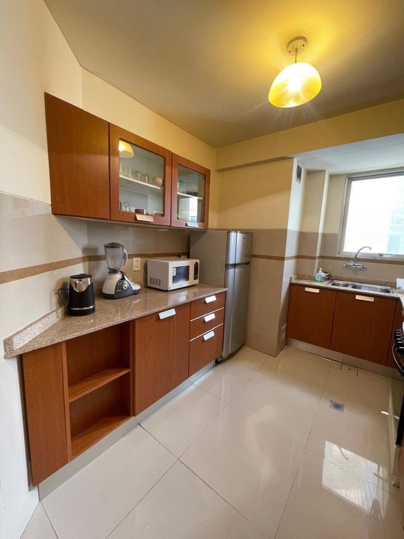 Departamento en Alquiler6 DE AGOSTO  2 dormitorios 2 baños 1 parqueos Foto 2