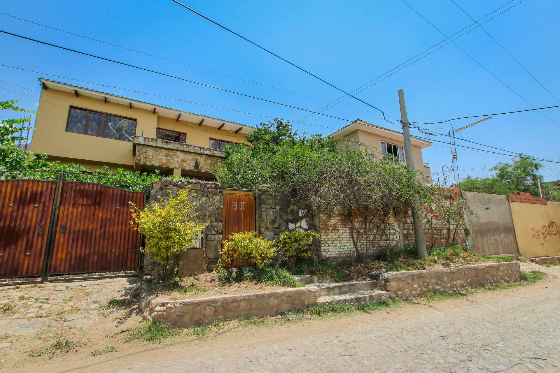 Casa en VentaChilimarca Chilimarca, Tiquipaya Noroeste Cochabamba 8 dormitorios 5 baños 2 parqueos Foto 3