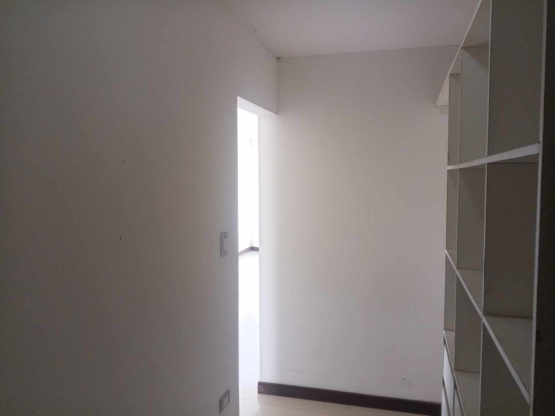 Departamento en VentaCondominio Cupesí, Vendo dpto. 2 dormitorios sin muebles, pet friendly, sobre Av. Ovidio Barbery (2do. y 3er. Anillo), cerca de Zona Isuto e Equipetrol. 2 dormitorios 2 baños 1 parqueos Foto 15