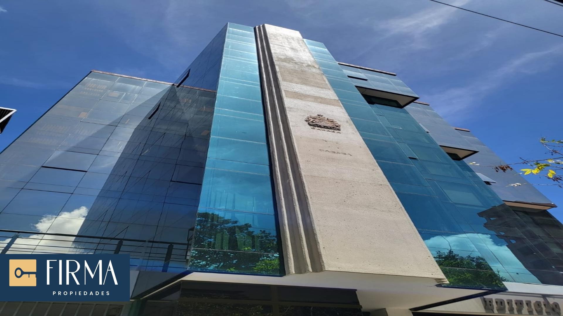 En Venta a $us 4,800,000 Foto 1