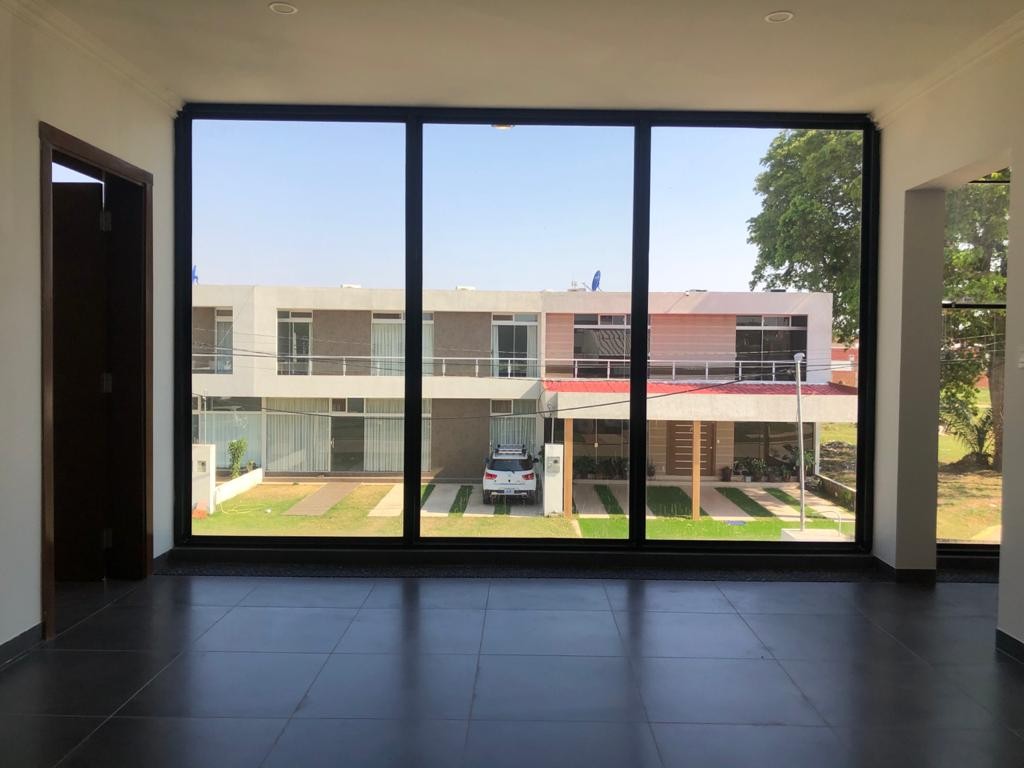 Casa en VentaCondomonio Valle Norte 2 Av. Banzer 8vo anillo 4 dormitorios 3 baños 2 parqueos Foto 25