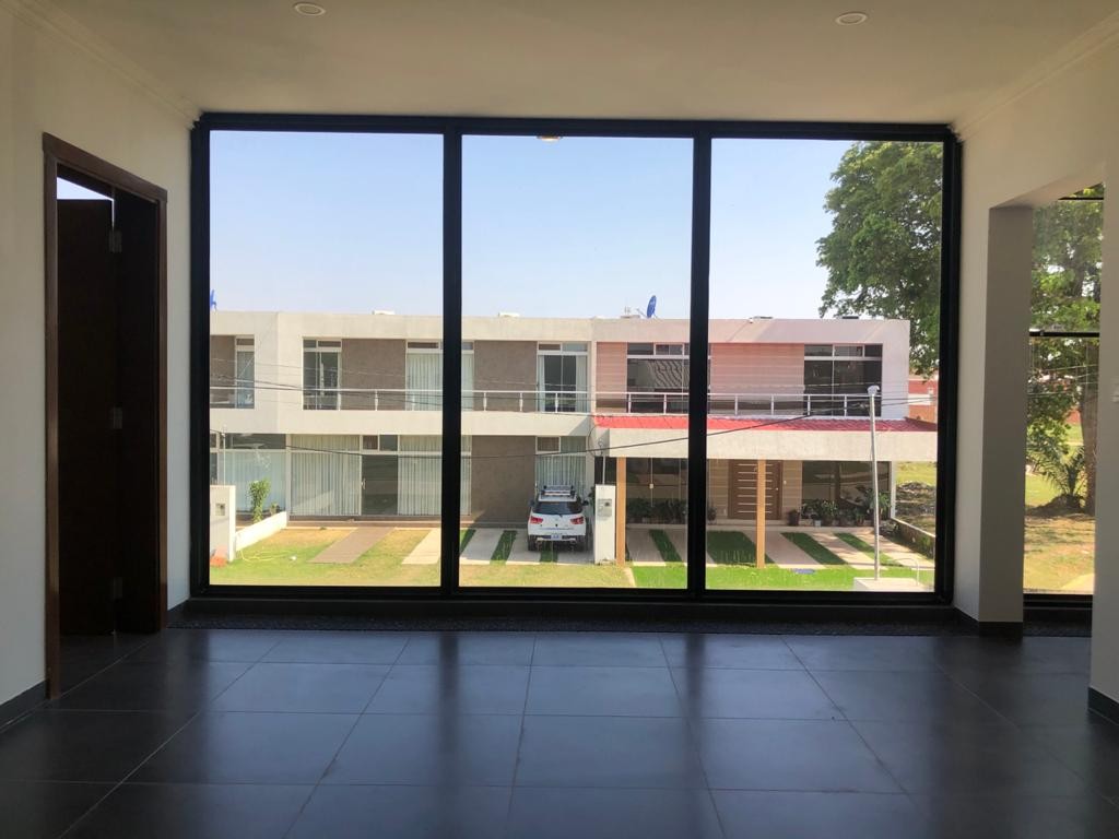 Casa Condomonio Valle Norte 2 Av. Banzer 8vo anillo Foto 25