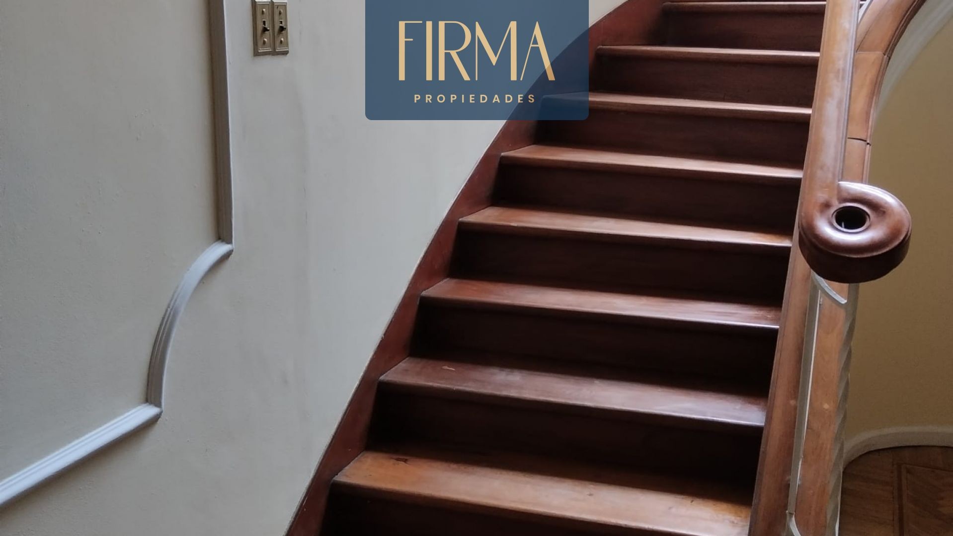 En Alquiler a $us 2,000 Foto 1