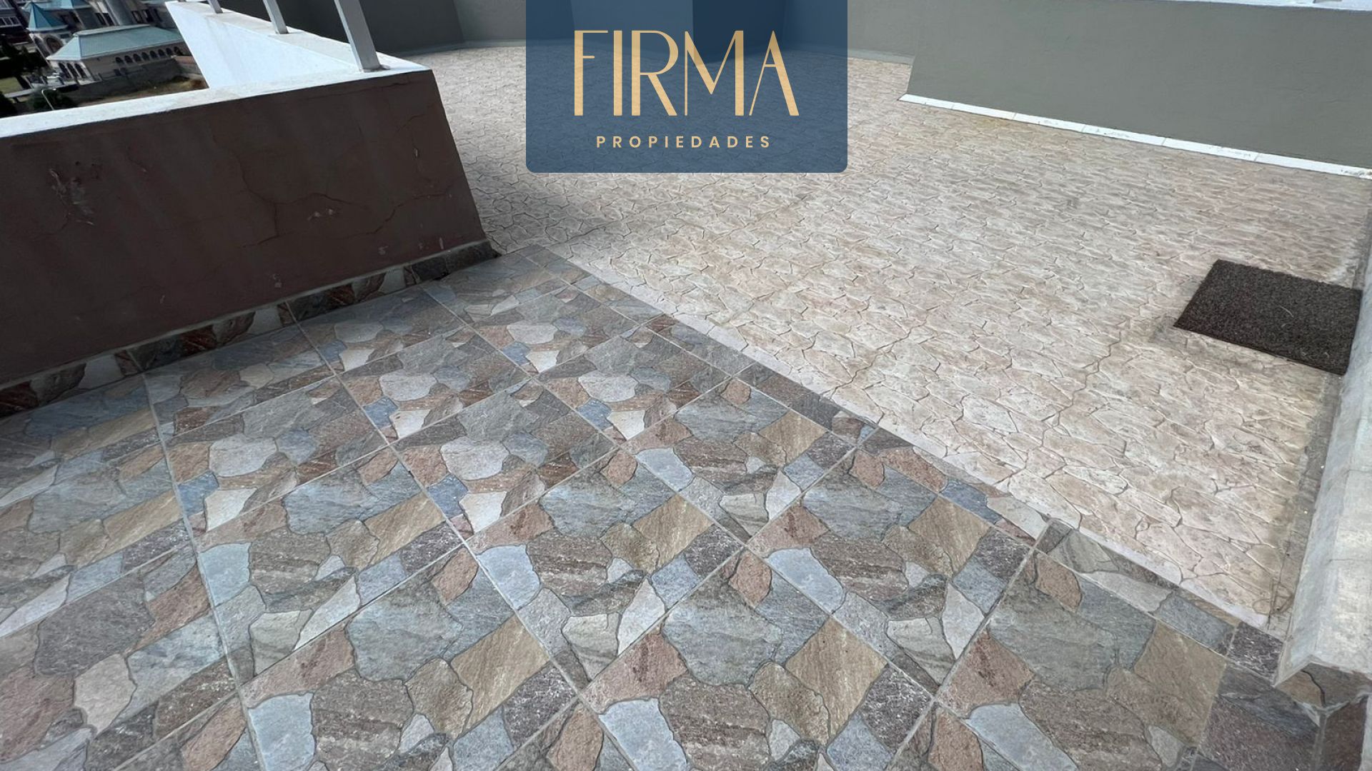 Departamento en Achumani en La Paz 3 dormitorios 5 baños 3 parqueos Foto 3