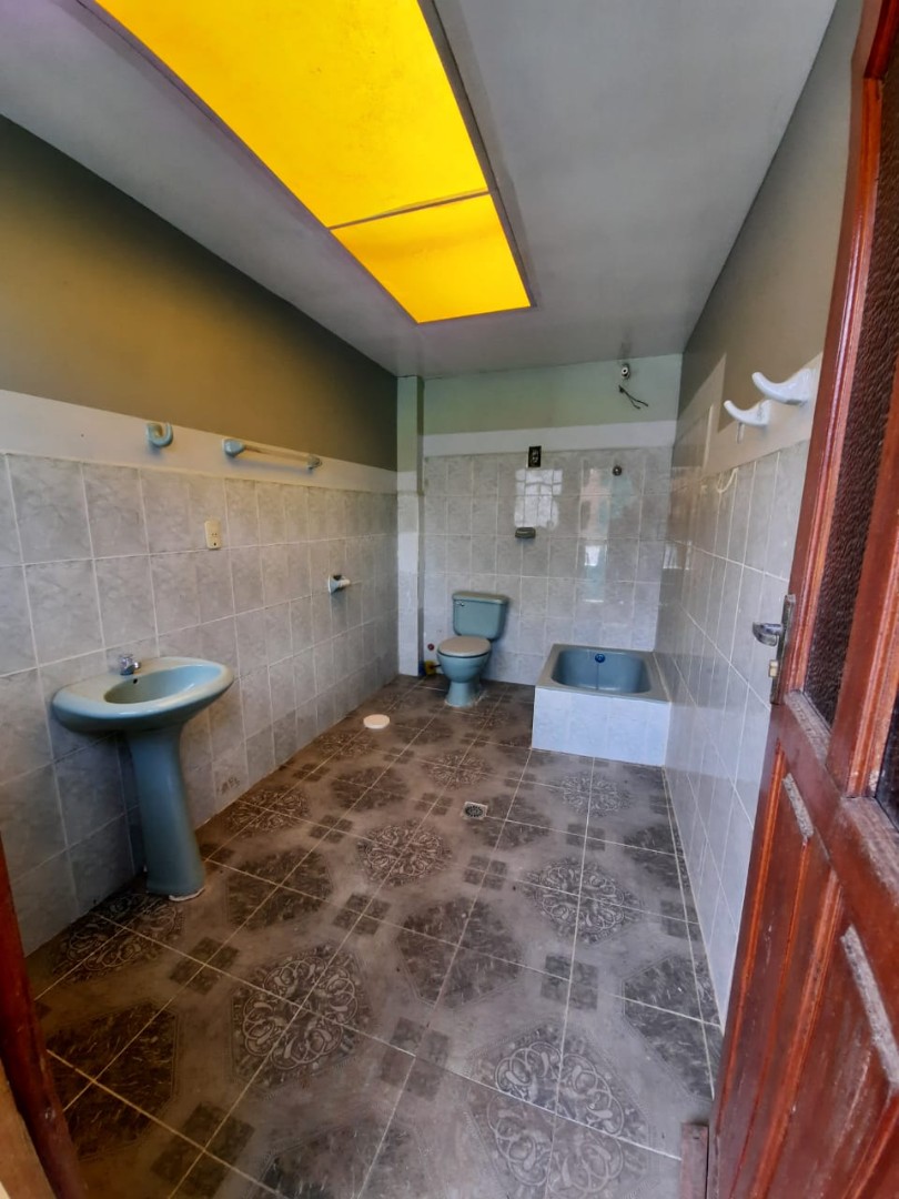 Casa en VentaPlaza José Ballivián, esquina Iturralde, Viacha Foto 4