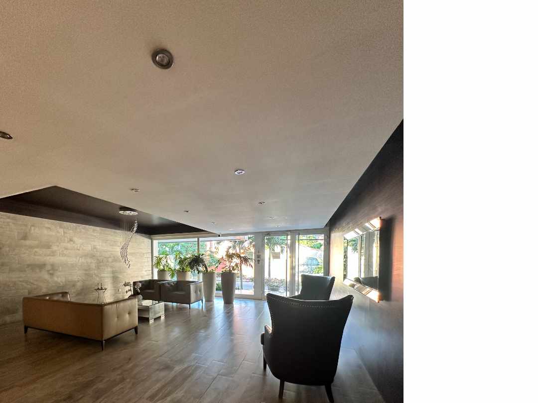 Departamento en Alquiler[CONDOMINIO ONIX| EQUIPETROL NORTE A 1 CUADRA DE MANZANA 40] ALQUILER MONOAMBIENTE AMOBLADO CON PARQUEO Y BAULERA Foto 13