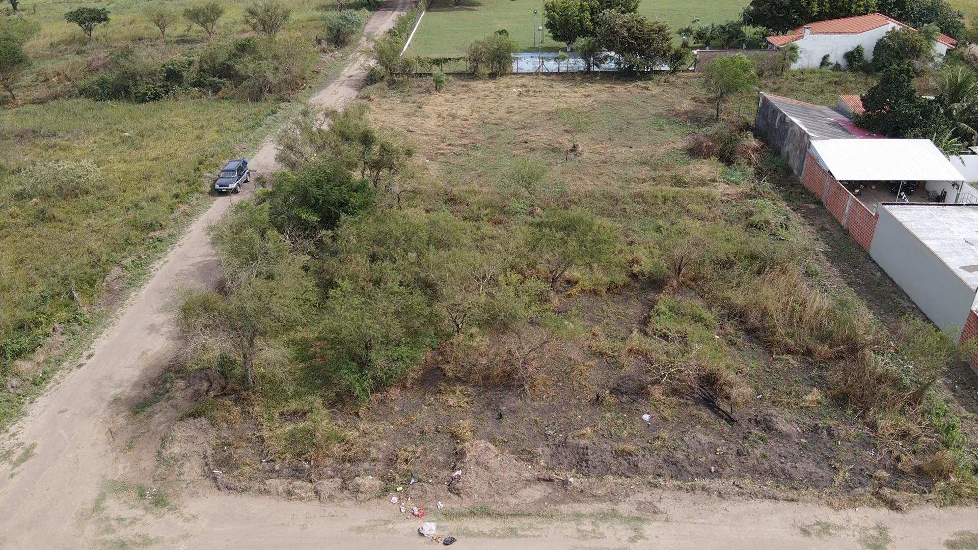 Terreno en VentaTerreno 1350m2  Frente Viru Viru    Foto 4