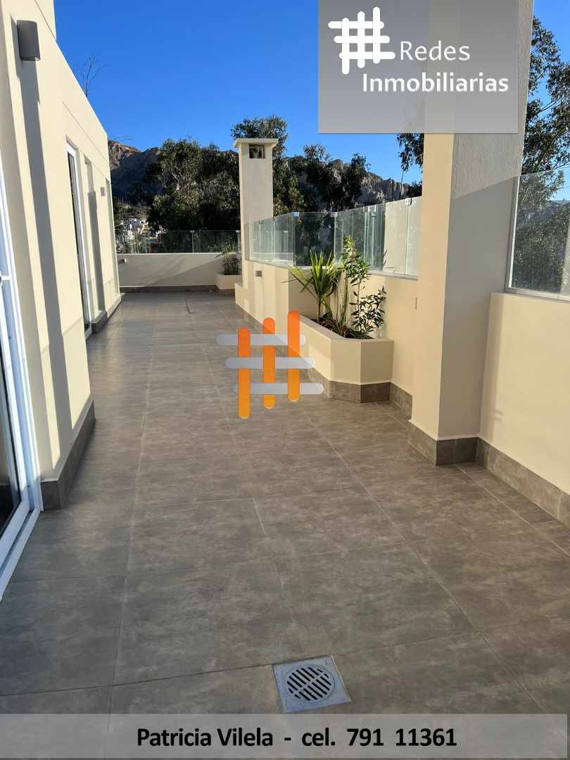 Departamento en AnticréticoANTICRETICO DEPARTAMENTO  PENT HOUSE DUPLEX EN CALACOTO  3 dormitorios 5 baños 2 parqueos Foto 4