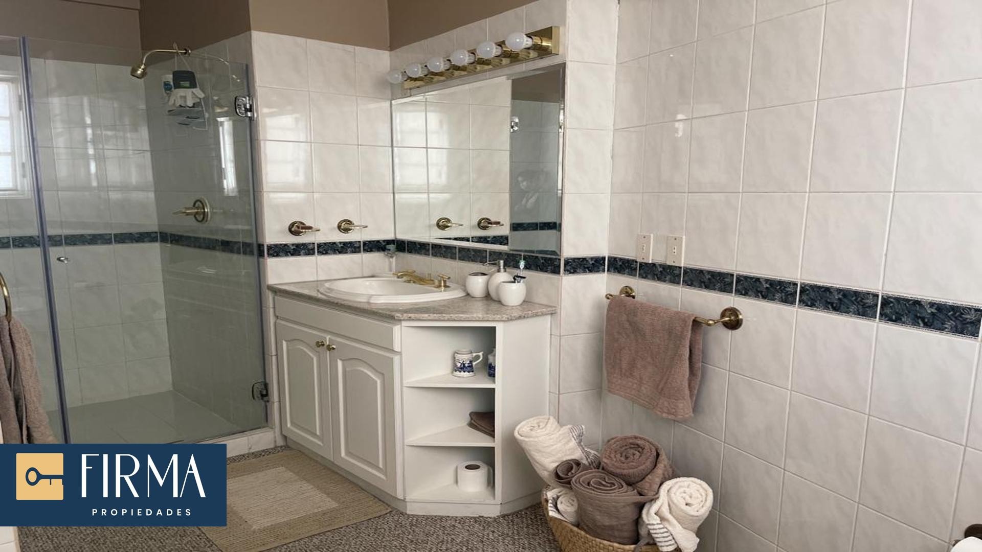 Casa en AlquilerCASA EN ALQUILER CON PISCINA PRIVADA EN CONDOMINIO PRIVADO Foto 9