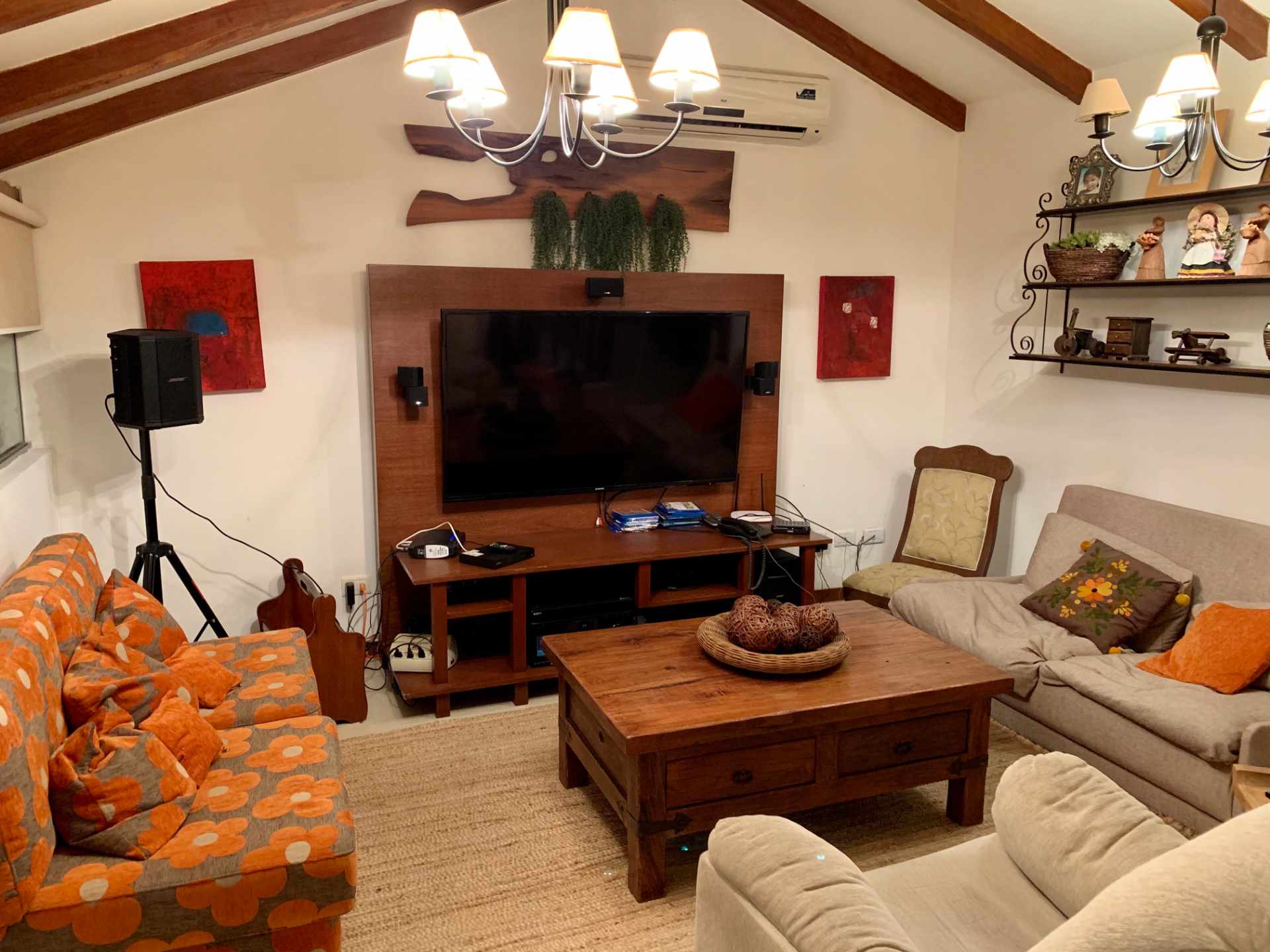 Casa en Las Palmas en Santa Cruz de la Sierra 3 dormitorios 4 baños 2 parqueos Foto 44